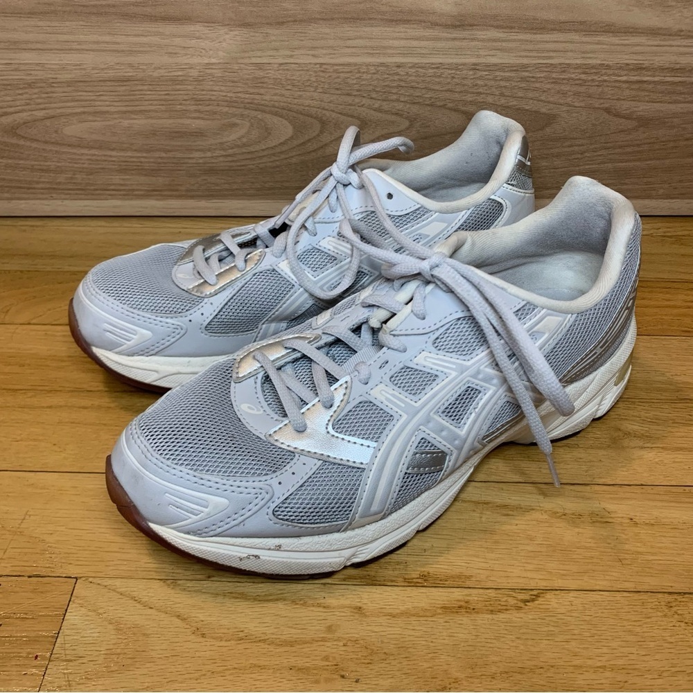 Asics Gel-1130 Women's Sneakers in Silver - Size 10